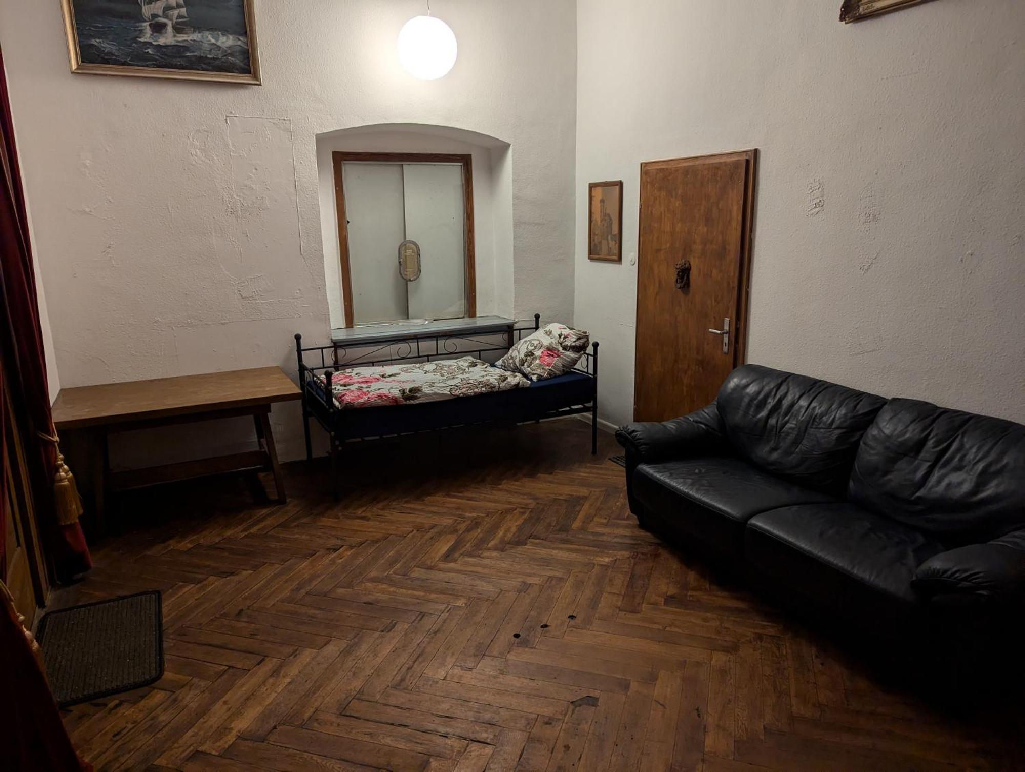 Alte Bahnhofshallen 里德林根 外观 照片